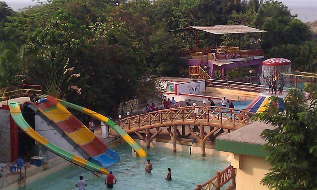 Pali Beach Resort Malad Exterior photo
