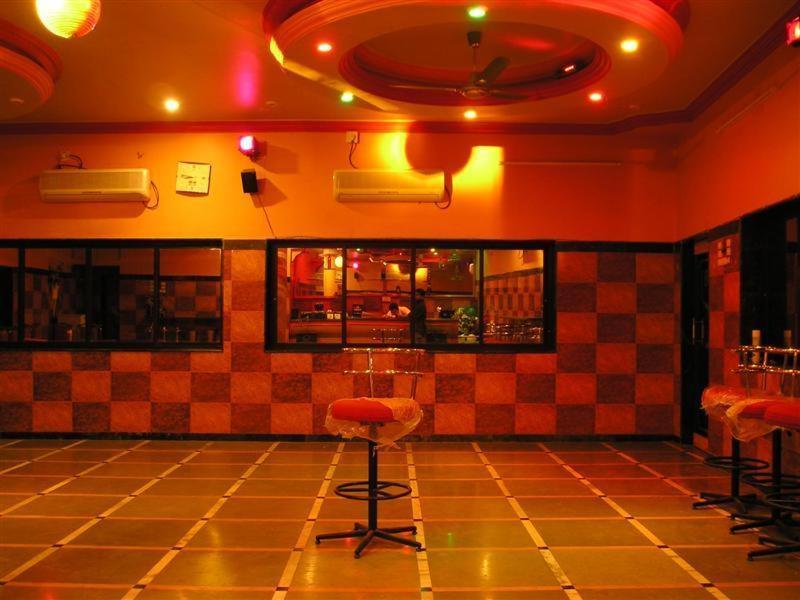 Pali Beach Resort Malad Exterior photo